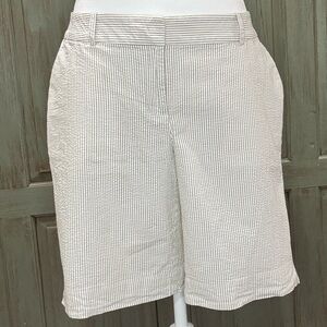 Talbots Bermuda Shorts Seersucker 10 Petites